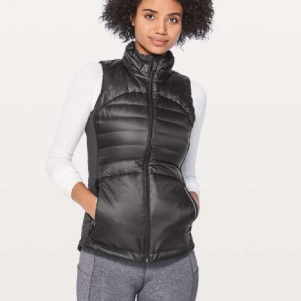 LULULEMON - Down For A Run Vest II